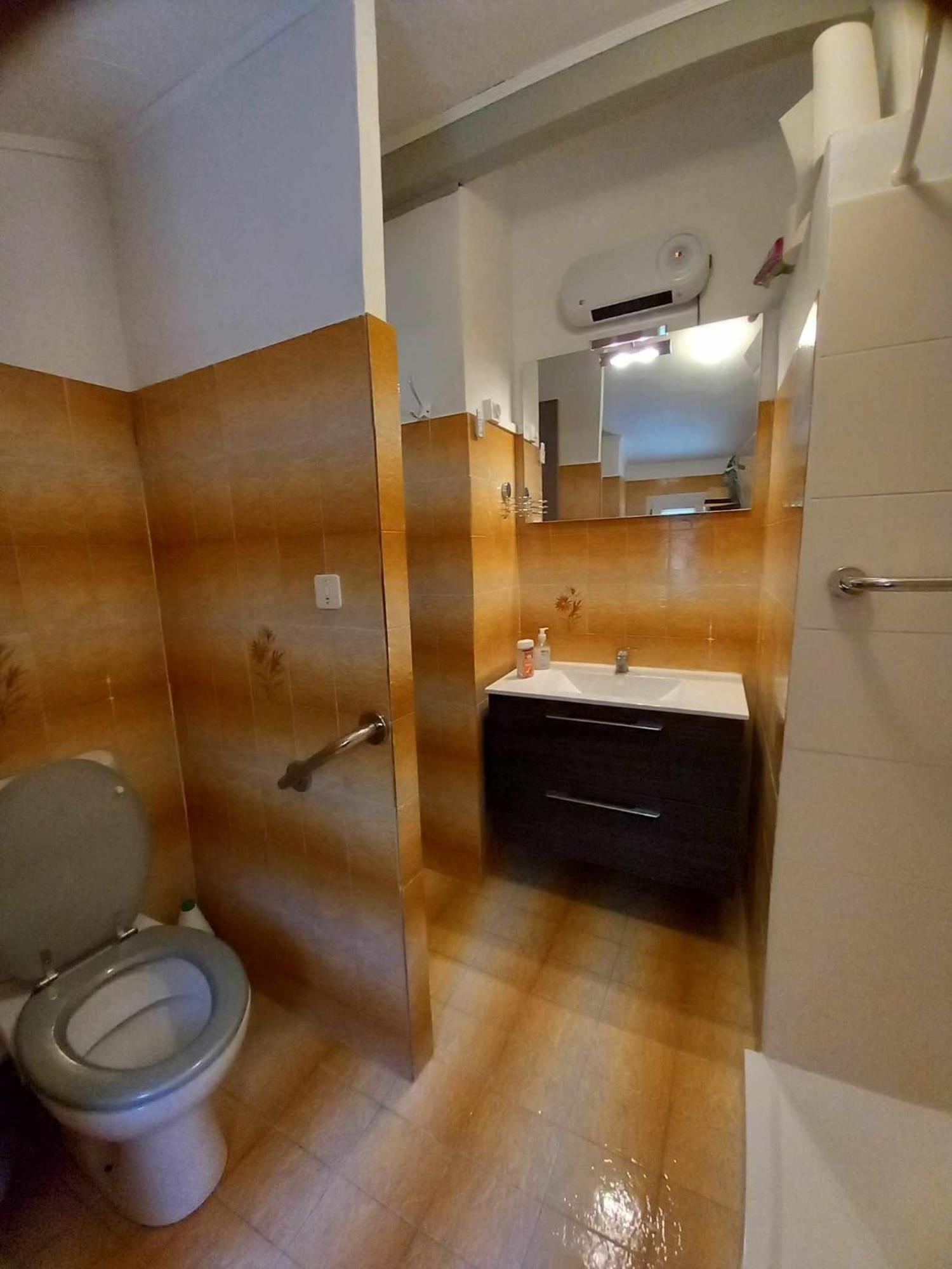 Chambre D Hote Les Heures Claires Istres Eksteriør billede